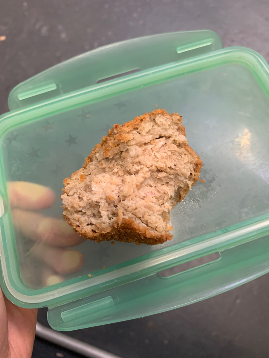 Cdonnodonnellan's tweet photo. @sainsburys wheres the egg in my scotch egg? 😅😅 https://t.co/e1LsqwbrJm