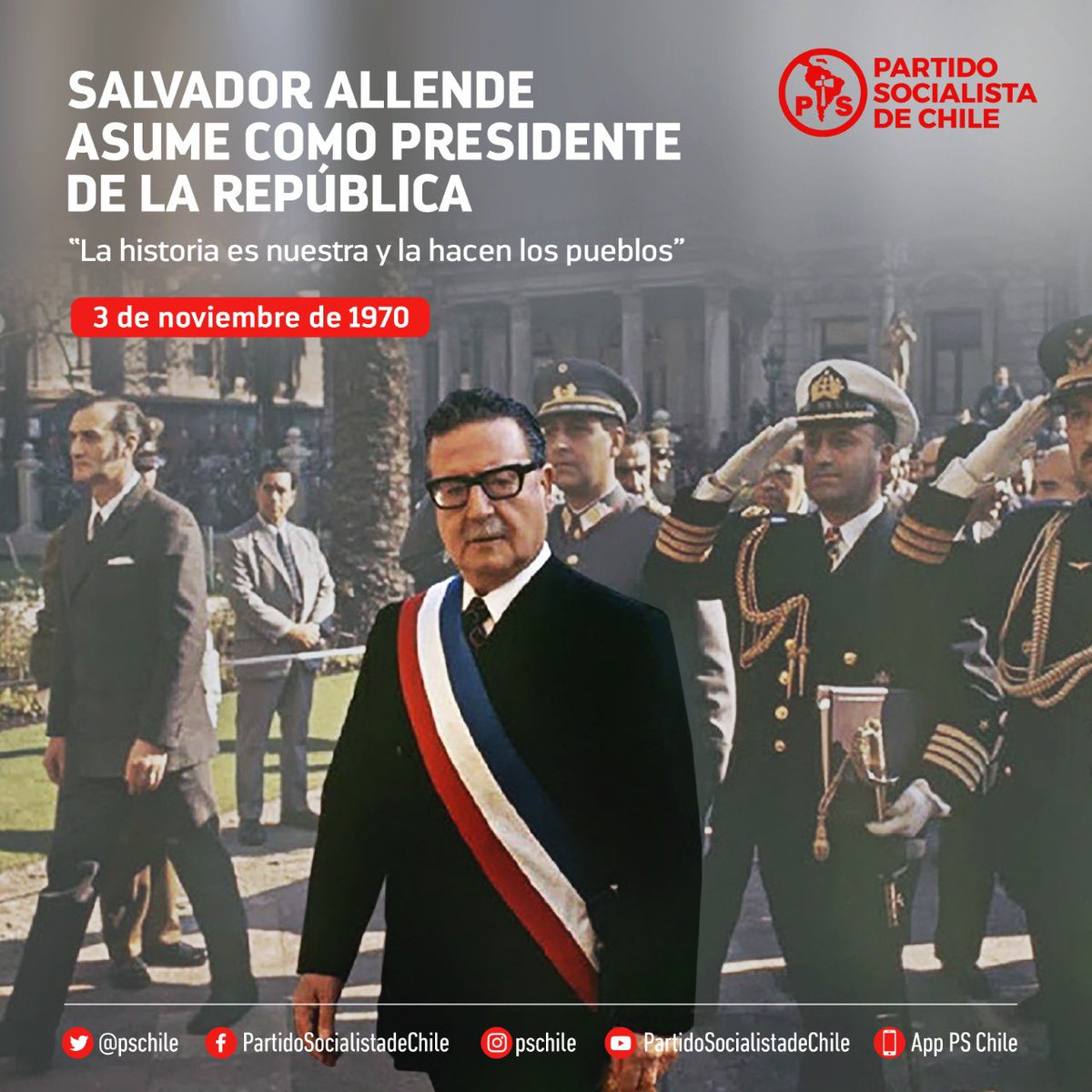 PSChile's tweet photo. Hoy se cumplen 52 años, desde que Salvador Allende asumió como Presidente de la República. Por primera vez en la historia de Chile, llega al mando del gobierno un socialista que representa la voz del pueblo.

#PresidenteSalvadorAllende #ConAllendeEnLaMemoria https://t.co/DybhYXHdXE