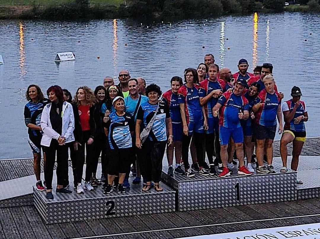 2011CDPCHICLANA's tweet photo. Campeonato de España Dragón Boat
Octubre del 2022
🥈🥈🥈🥈, 🥉 https://t.co/pAx1as4O37