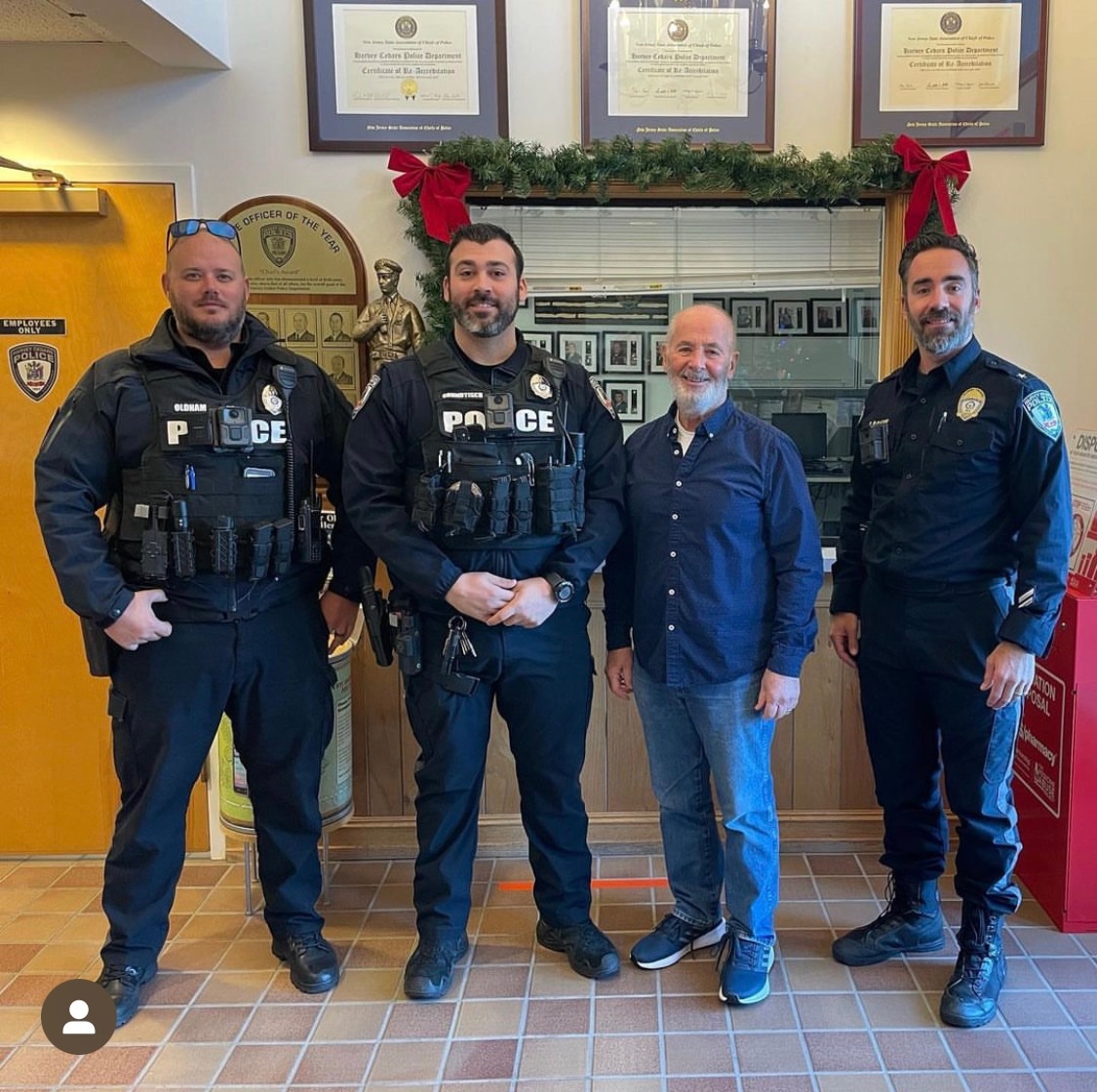 Harvey Cedars Police Department 🇺🇸 (@hcpolice) on Twitter photo Harvey Cedars Police, <a href="/DDBCF/">David's Dream & Believe Cancer Foundation</a> ‘Let It Grow’ to Help Cancer Patients. #letitgrow #Movember2022 #NoShaveNovember #lbi <a href="/david_caldar/">David Caldarella</a> thesandpaper.net/articles/polic… Harvey Cedars Police, <a href="/DDBCF/">David's Dream & Believe Cancer Foundation</a> ‘Let It Grow’ to Help Cancer Patients. #letitgrow #Movember2022 #NoShaveNovember #lbi <a href="/david_caldar/">David Caldarella</a> thesandpaper.net/articles/polic…