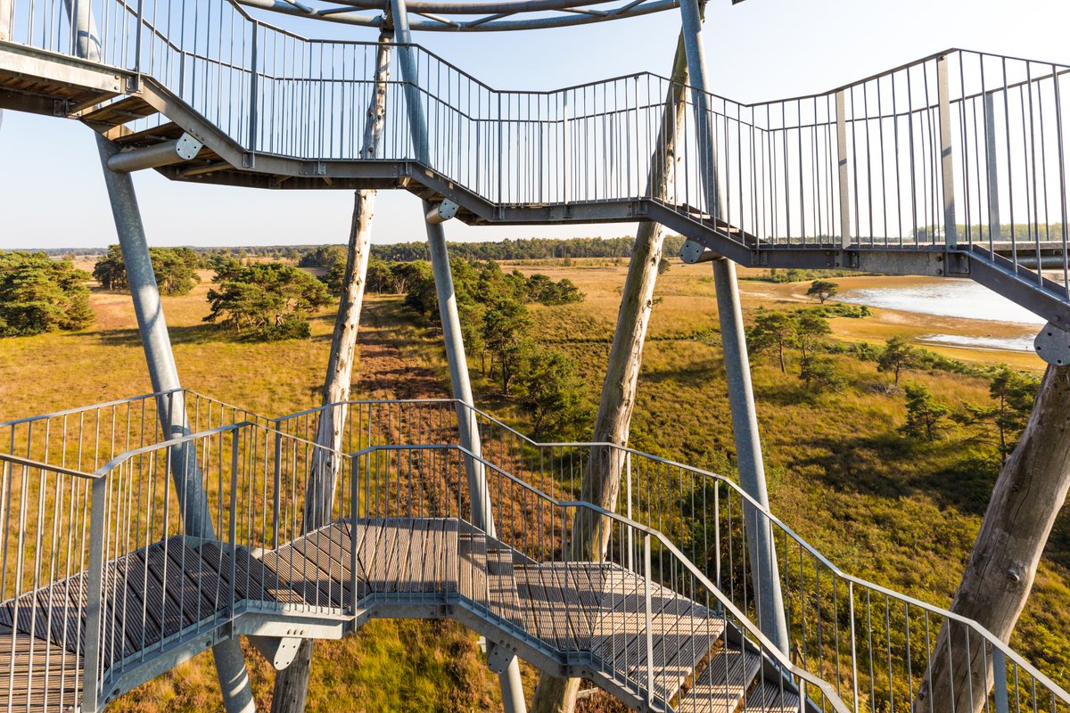 Naast authentieke steden, kent #Brabant een prachtig landelijke en natuurlijk omgeving. In Brabant herken je letterlijk de landschappen van #VanGogh, maar ook de Brabantse #natuur is befaamd. En in Brabant is de natuur altijd dichtbij! 👉ow.ly/rkbR50J4TCe