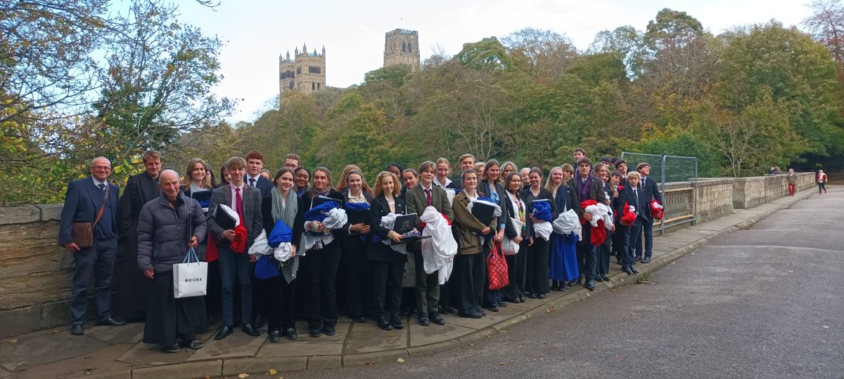 AmpCollMusic's tweet photo. Privilege to sing in Durham Cathedral for their All Saints' Day Eucharist on Tuesday. Such an incredible and beautiful building. Also, there is no better city in which to spend a crisp autumnal afternoon! Thank you @durhamcathedral for having us. https://t.co/dNYmk3kg7Z