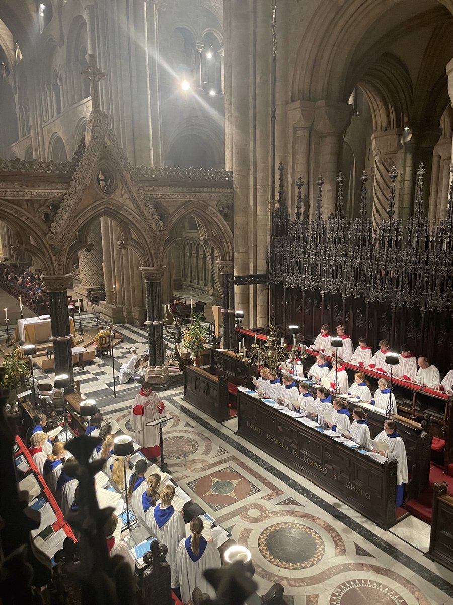 AmpCollMusic's tweet photo. Privilege to sing in Durham Cathedral for their All Saints' Day Eucharist on Tuesday. Such an incredible and beautiful building. Also, there is no better city in which to spend a crisp autumnal afternoon! Thank you @durhamcathedral for having us. https://t.co/dNYmk3kg7Z