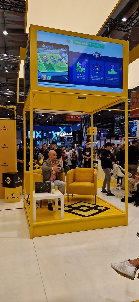 WebSummitLISBON's tweet photo. @realfevr at the #BinanceWebSummit https://t.co/4gIKz28Sk2