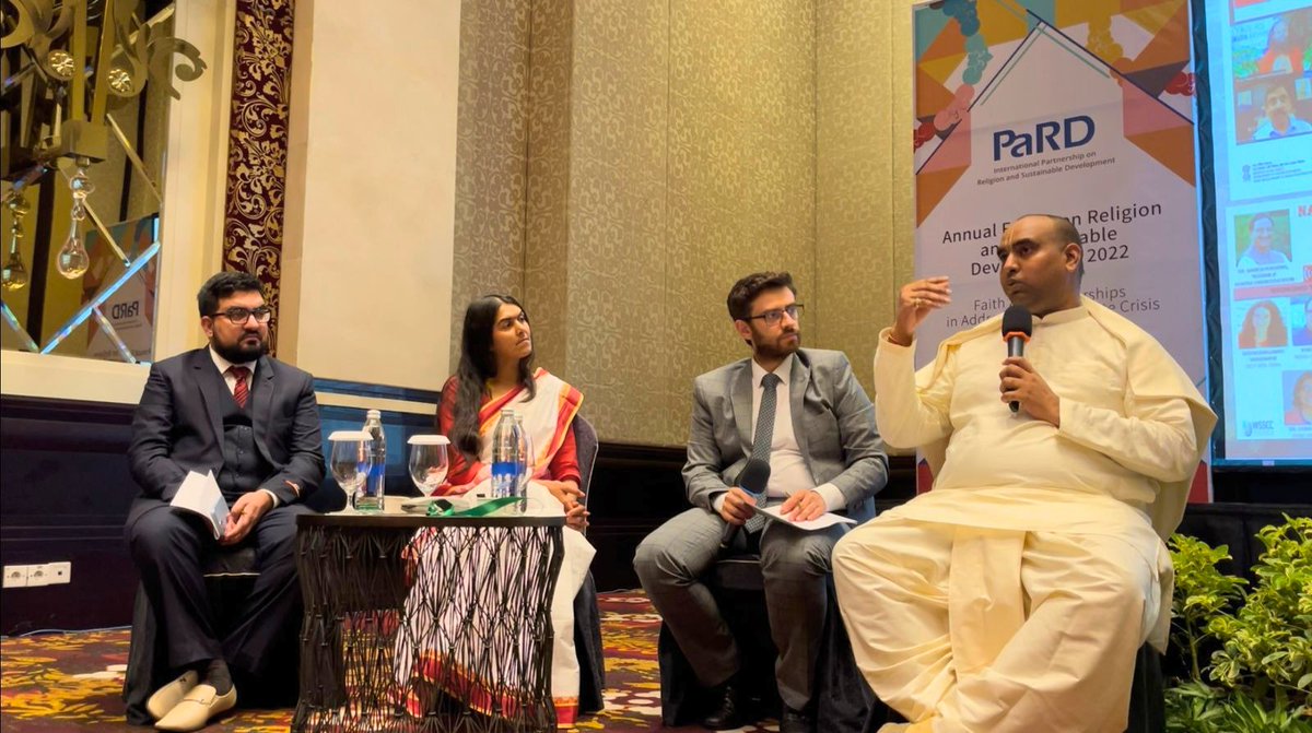 KAICIID's tweet photo. At the #PaRD22 🇮🇩 panel "Zooming into local emergencies," #KAICIIDFellows presented their faith-based humanitarian work, challenges, and opportunities in disaster response & prevention.👏
@kevorkhagopjian
@GangaNandini333
@yudhistirGD
@Misrarmadani
@PaRDSecretariat https://t.co/dqW85QcHFM