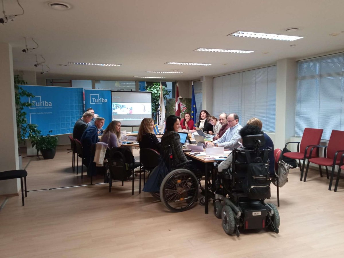 Autismo_Sevilla's tweet photo. Hoy, nuestra compañera Angélica Gutiérrez, Responsable de Proyectos,  está en Riga (Letonia). Es la reunión de lanzamiento del proyecto INTUX, nuestra nueva experiencia en el programa Erasmus Plus. 

#proyectoseuropeos #EramusPlus #ProyectosAS https://t.co/Z3mGyRl8qJ