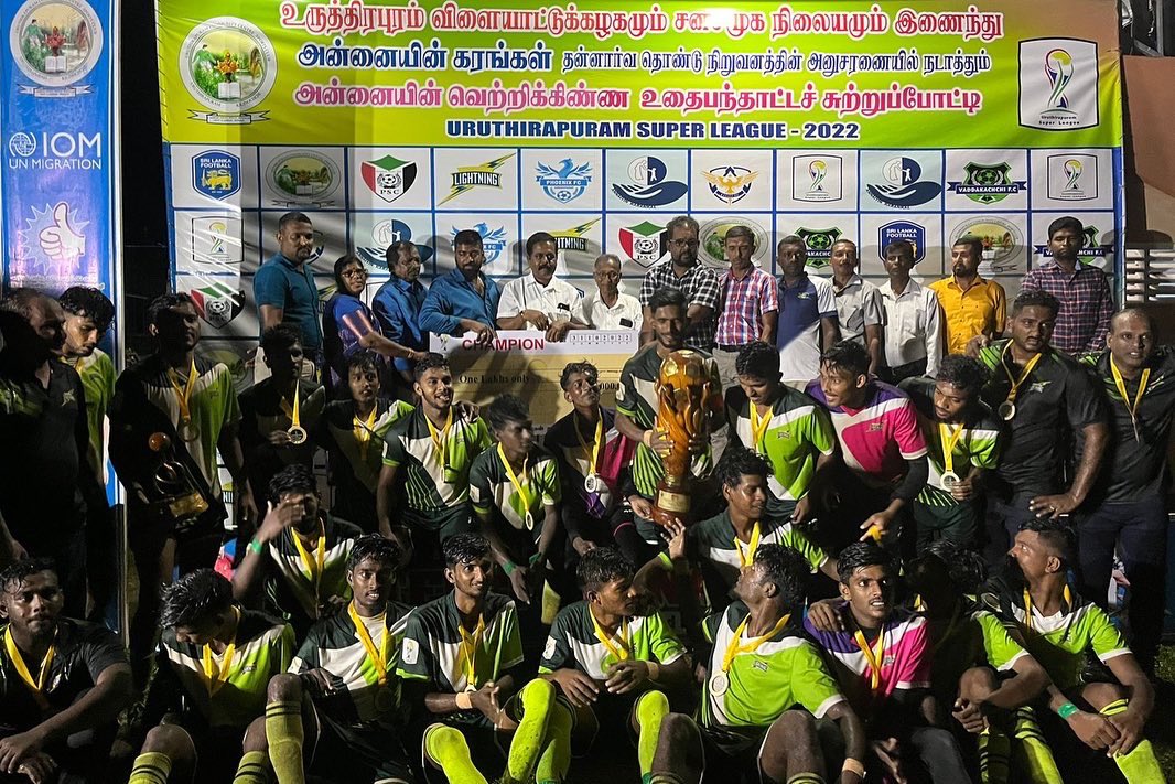 ITAKOrg's tweet photo. இளைஞர்களை நெறிப்படுத்தும் சக்தி விளையாட்டுக்களுக்கு உண்டு - சிறீதரன் எம்.பி! 

எமது இனத்தின் வளரிளம் பருவத்தினரின் சிந்தனாசக்திகளையும், சமூக நலச் செயற்பாடுகளையும் மலினப்படுத்துவதற்காக, அவர்களைத் திட்டமிட்டுத் திசைதிருப்பும் சதிச்செயற்பாடுகளுள் சிக்குண்டுபோகாது,
1/5 @ImShritharan https://t.co/CGLx7LQ6wa