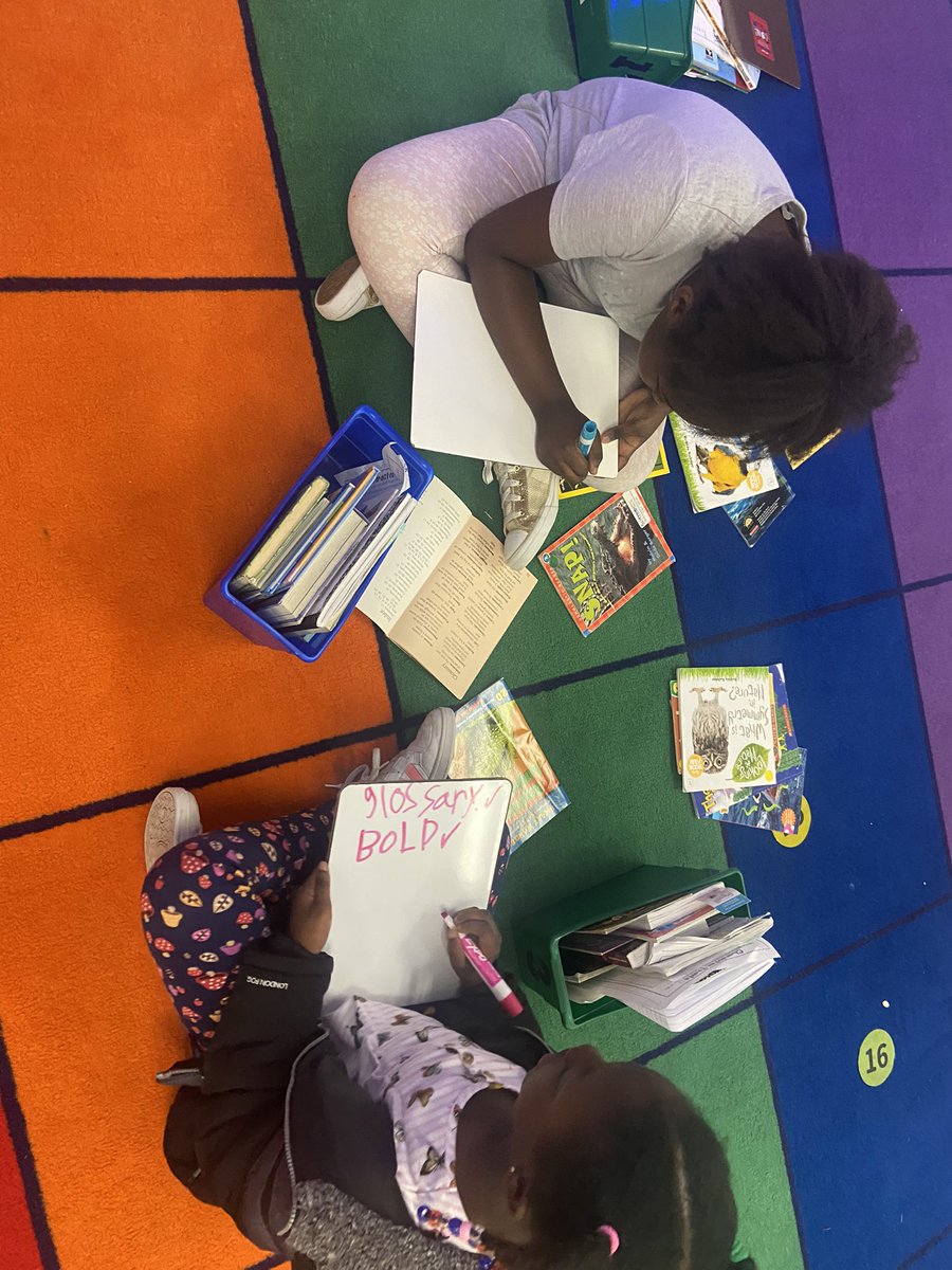 Immersing ourselves into nonfiction texts! Students took notes of what they noticed and wondered! Great collaboration going on in these pics! @MtVernonWoods #mvwes