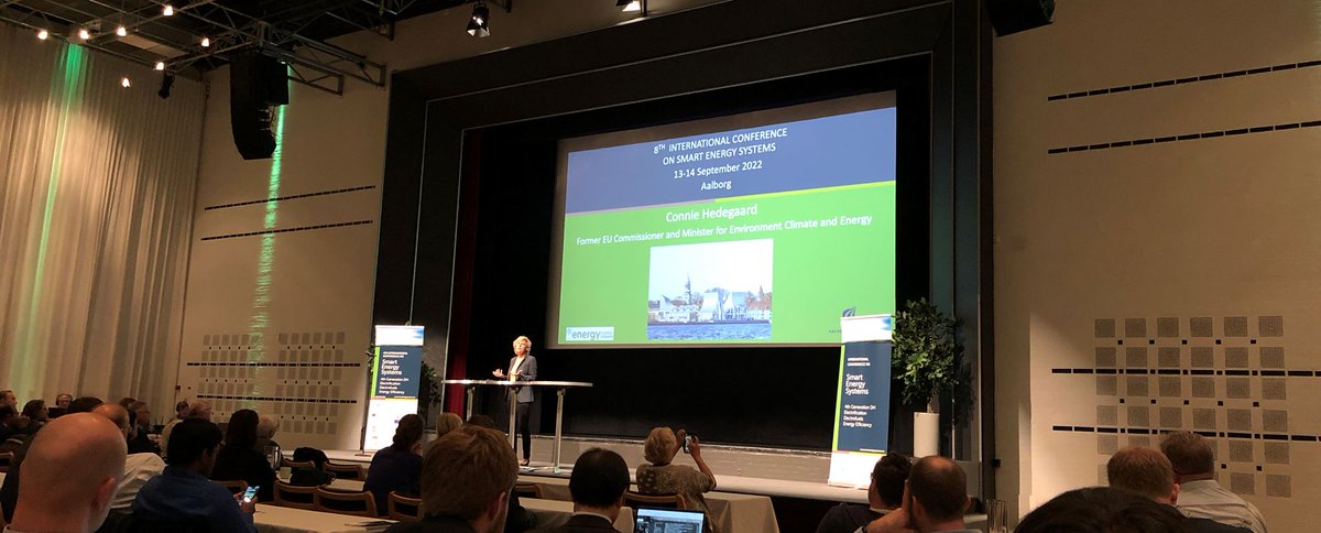Moving towards an interconnected energy system!

@JohannebergSP visited the International Conference on Smart Energy Systems, read an overview of the topics discussed and what it means for ACCESS.

#SESAAU2022
northsearegion.eu/access/news/mo…