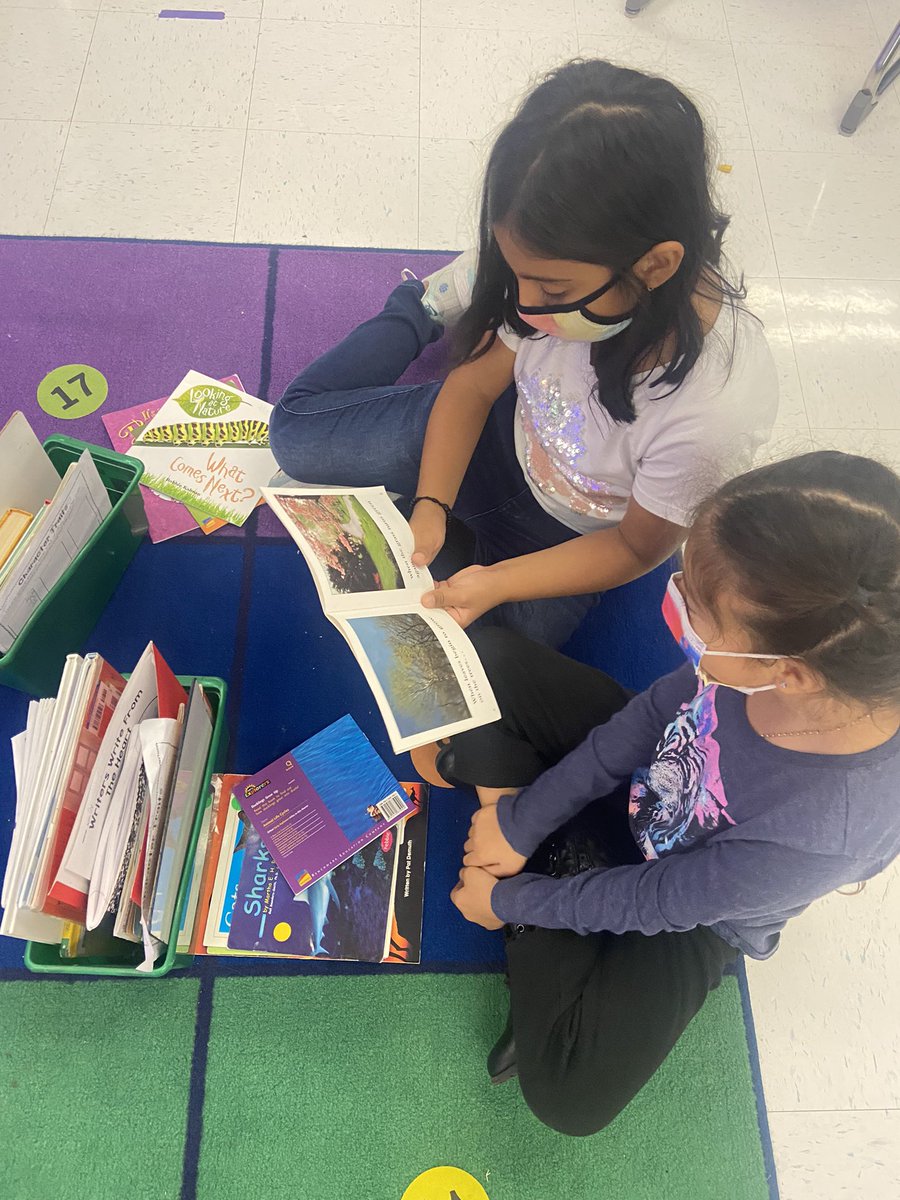 Immersing ourselves into nonfiction texts! Students took notes of what they noticed and wondered! Great collaboration going on in these pics! @MtVernonWoods #mvwes