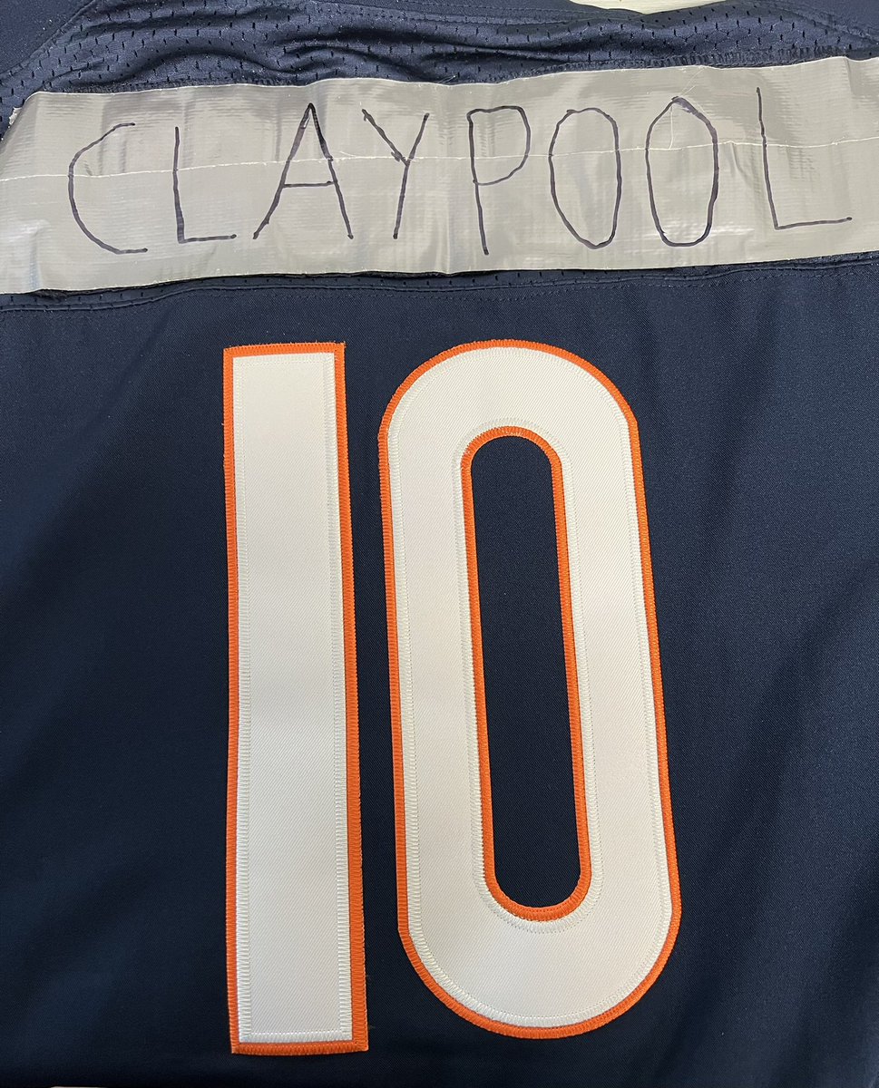 sniperspy888's tweet photo. LFG! #DaBears https://t.co/qlsYRW9oDD
