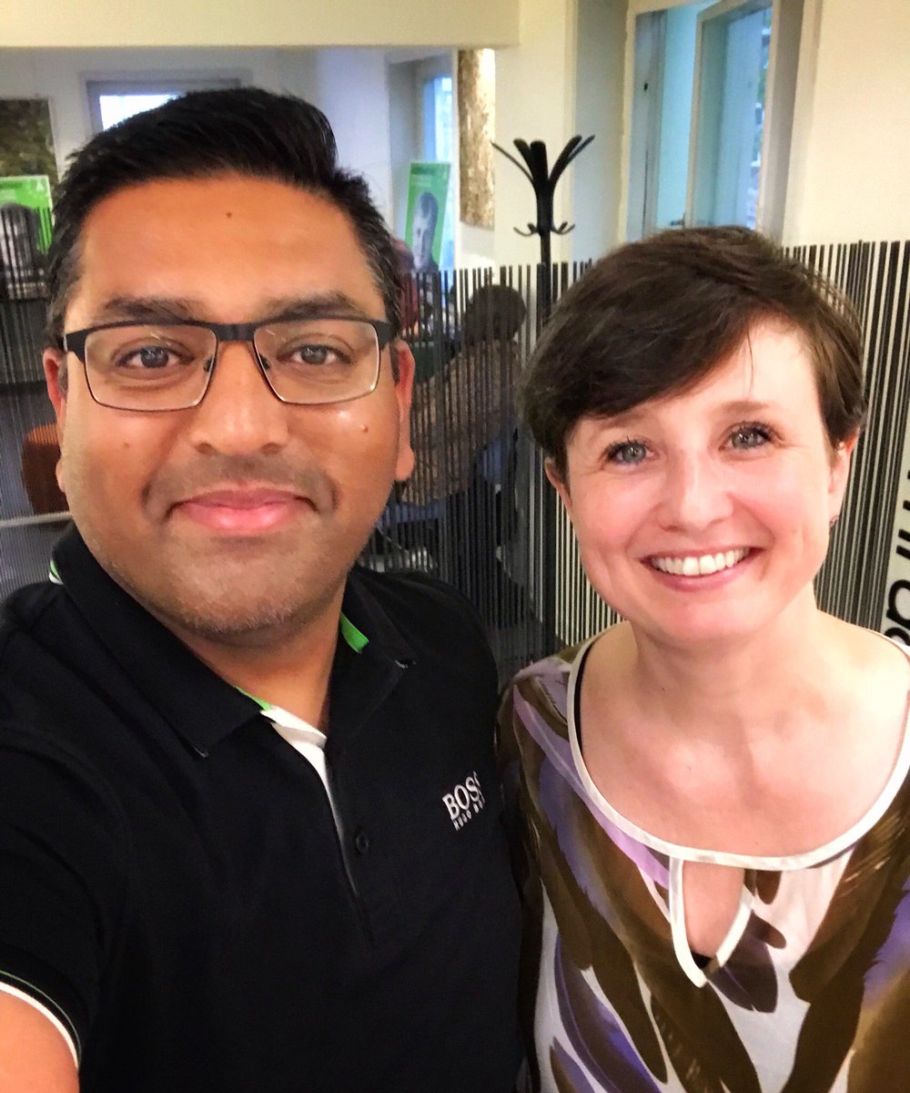 kamransarwar's tweet photo. Tillykke med valget @saschafaxe 🇩🇰👏
Allerede ved #fv19 fremstod du for mig som den engagerede og sympatiske kandidat, der var engageret i sin politik og havde en klar fremstilling af det udfordrende politikområde som miljø og klima.
God arbejdslyst.👍 https://t.co/C1XYsixRbl