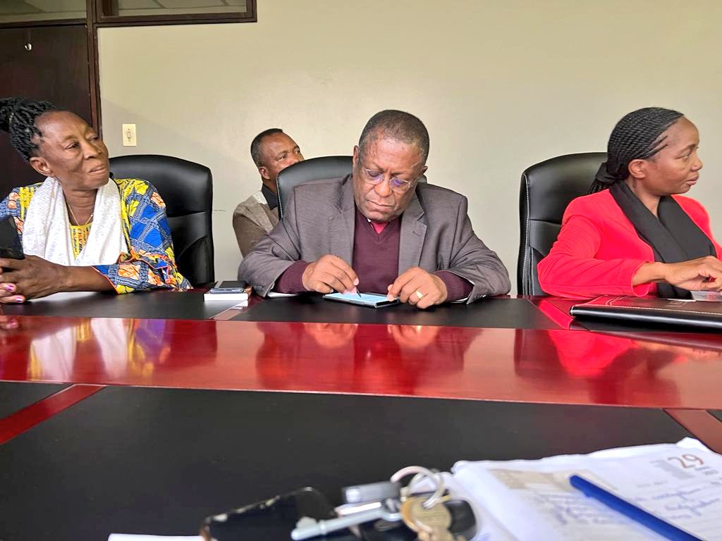 EswatiniHome's tweet photo. The Minister of Home Affairs HRH Princess Lindiwe has met the @AUABC_ delegation during their advocacy mission to lobby for support for ratification of the African Union Convention on Preventing and Combating Corruption (AUCPCC) from different structures in the Kingdom. https://t.co/H5Vs0ELpoH