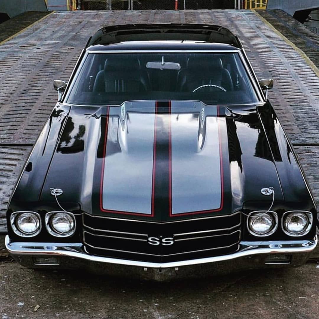 AlwaysElizabeth's tweet photo. #autoporn https://t.co/2tQ7zf48Xc