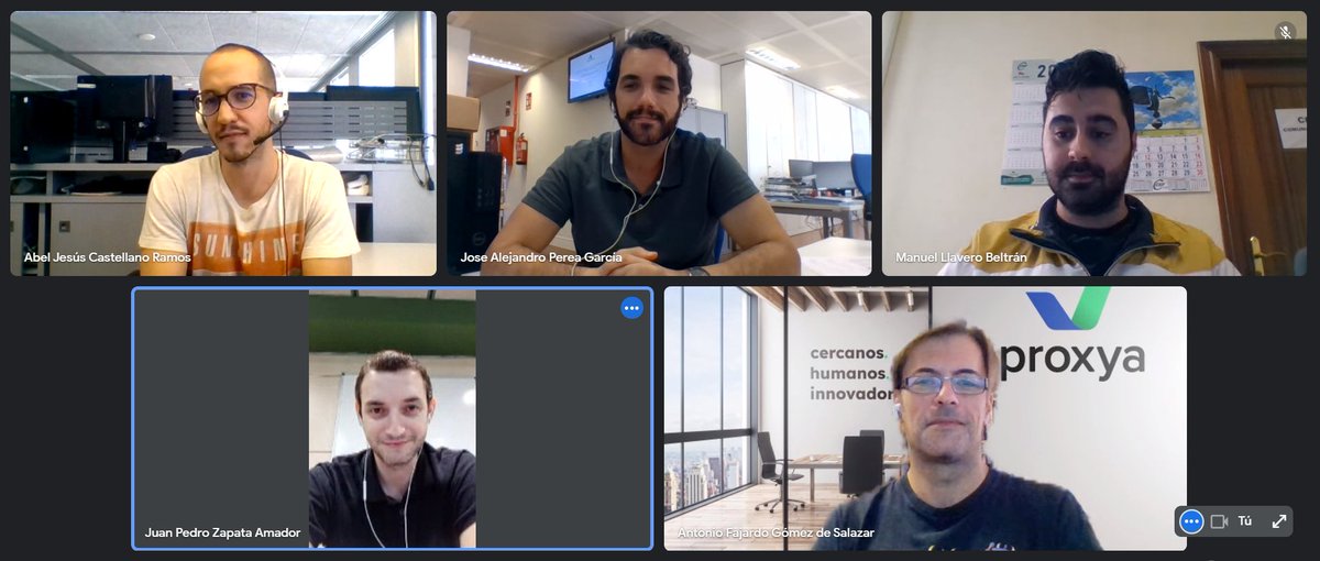 proxyaTI's tweet photo. 🙌¡Nuevos talentos se incorporan a #Proxya!
Bienvenidos al #equipoproxya, ¡os deseamos todos los éxitos en esta nueva aventura!🥳
#somosproxya🟦🟩 https://t.co/Dv9FGWCzL6