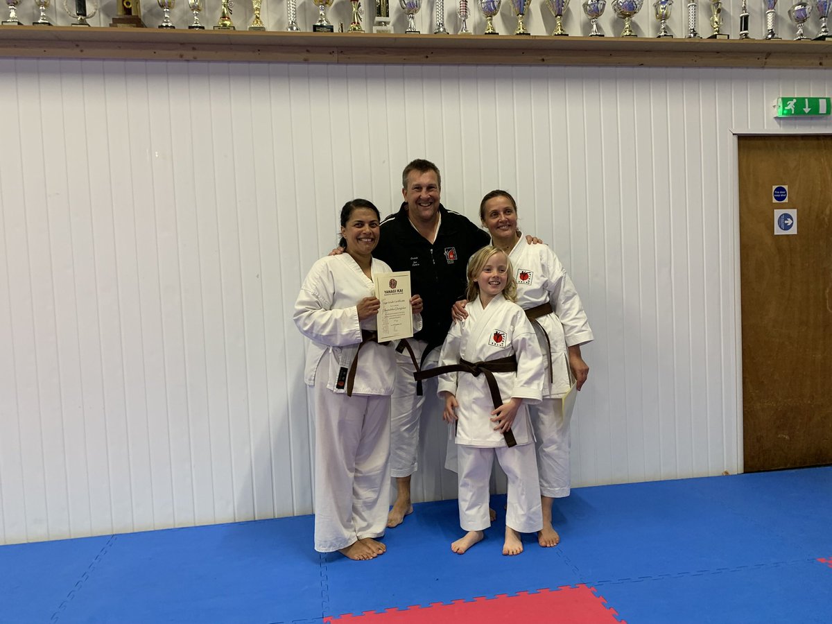 CuriousEarly's tweet photo. @PESSPABrookburn Tom from 6A in his karate brown belt! https://t.co/uaLX9l3ebn