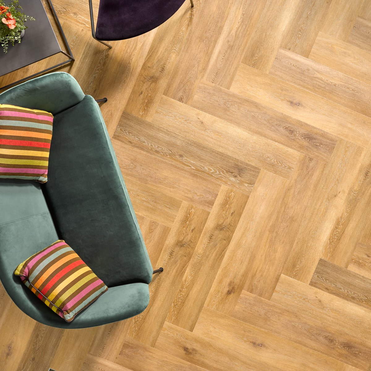 Aspecta’s Duraspect surface protectant protects against micro-scratching, so your Aspecta flooring will look fresher and newer, longer. 

Featured Image: Aspecta Contours #duraspect #aspectaflooring #commercialflooring