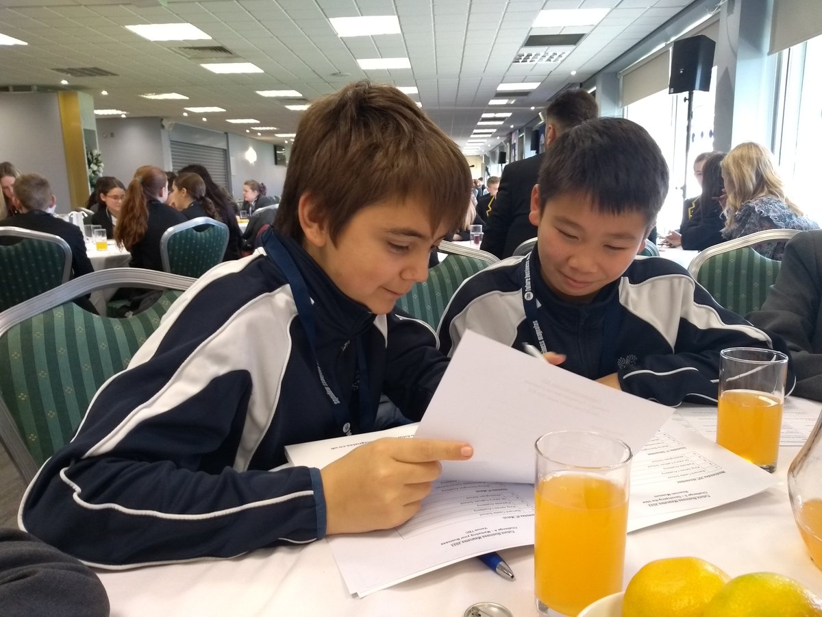 AmbitionFram's tweet photo. Great to be at the launch event for the @_BusinessDurham Future Business Magnates competition with our brilliant new team of year 8 pupils today! Looking forward to getting started on the challenges! @fram_official @framdt #_FBM2023 https://t.co/YbLNYsreb7
