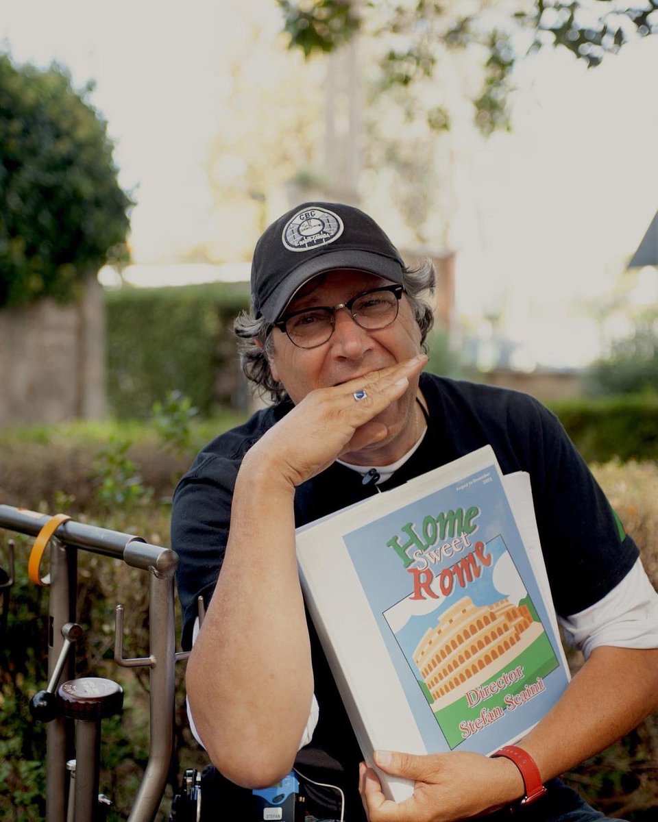 Great thing about directing in Italian, a simple gesture can convey a thousand words!  Photos courtesy our awesome set photographer Romolo Eucalitto.

#homesweetrome 
 #ilovemyjob #filmmaking #filmingday #rome #italia #DGCTalent