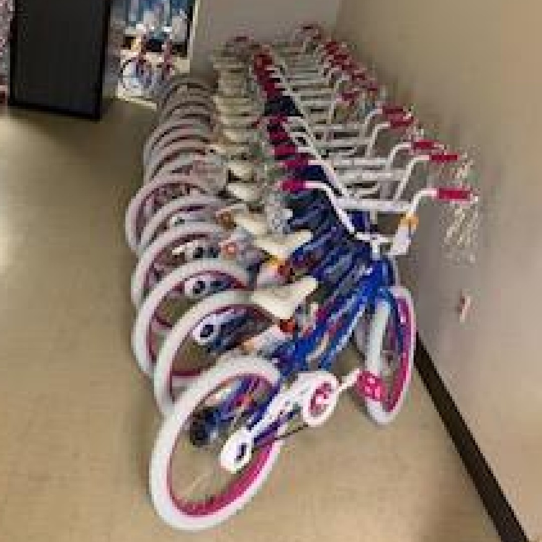 dlftx's tweet photo. #DLFTX is grateful for our partner, Home Depot! They participate in #TransformDallas each summer + have an employee bike assembly day to assemble the bikes for our #TreasuresofHope Christmas Gift Program! #TOH #Grateful #DallasLeadershipFoundation https://t.co/UKA83XD8q0