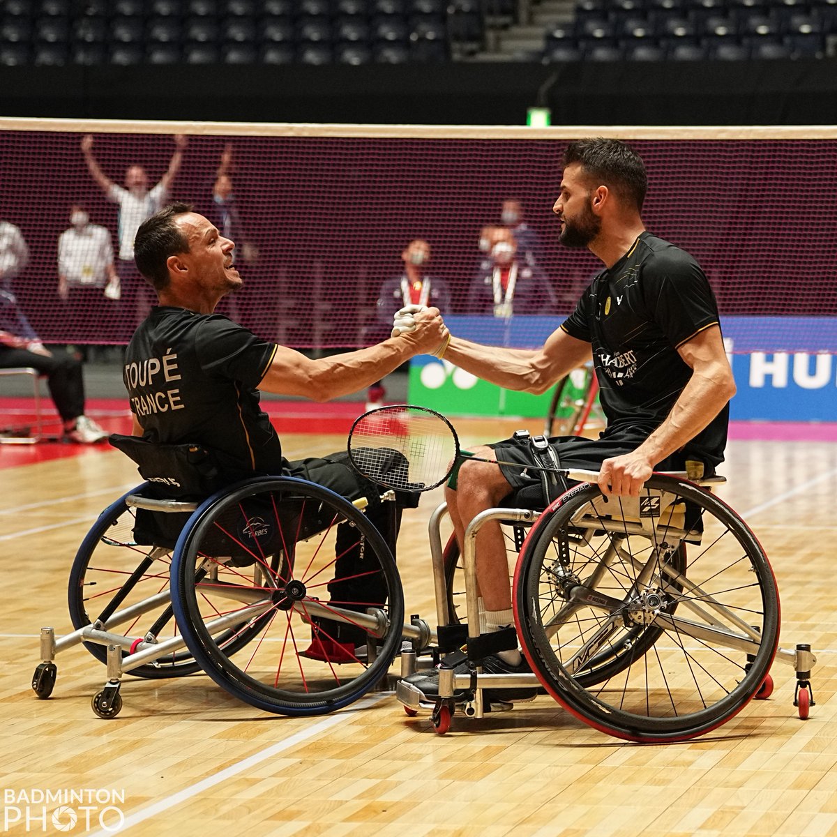 FFBaD's tweet photo. Le double hommes en demi-finales des #ChampionnatsduMonde #parabadminton 👊
De nombreux joueurs pourraient les rejoindre demain 👀

Le résumé de la journée, c'est par ici 👉 https://t.co/MmOfmBAnER https://t.co/NvdBtosQXm