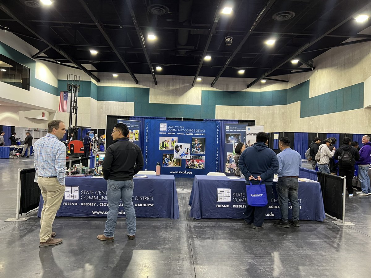 rozehernandez's tweet photo. Valley Made Manufacturing Summit #VMMS22 https://t.co/FmVtIkywei