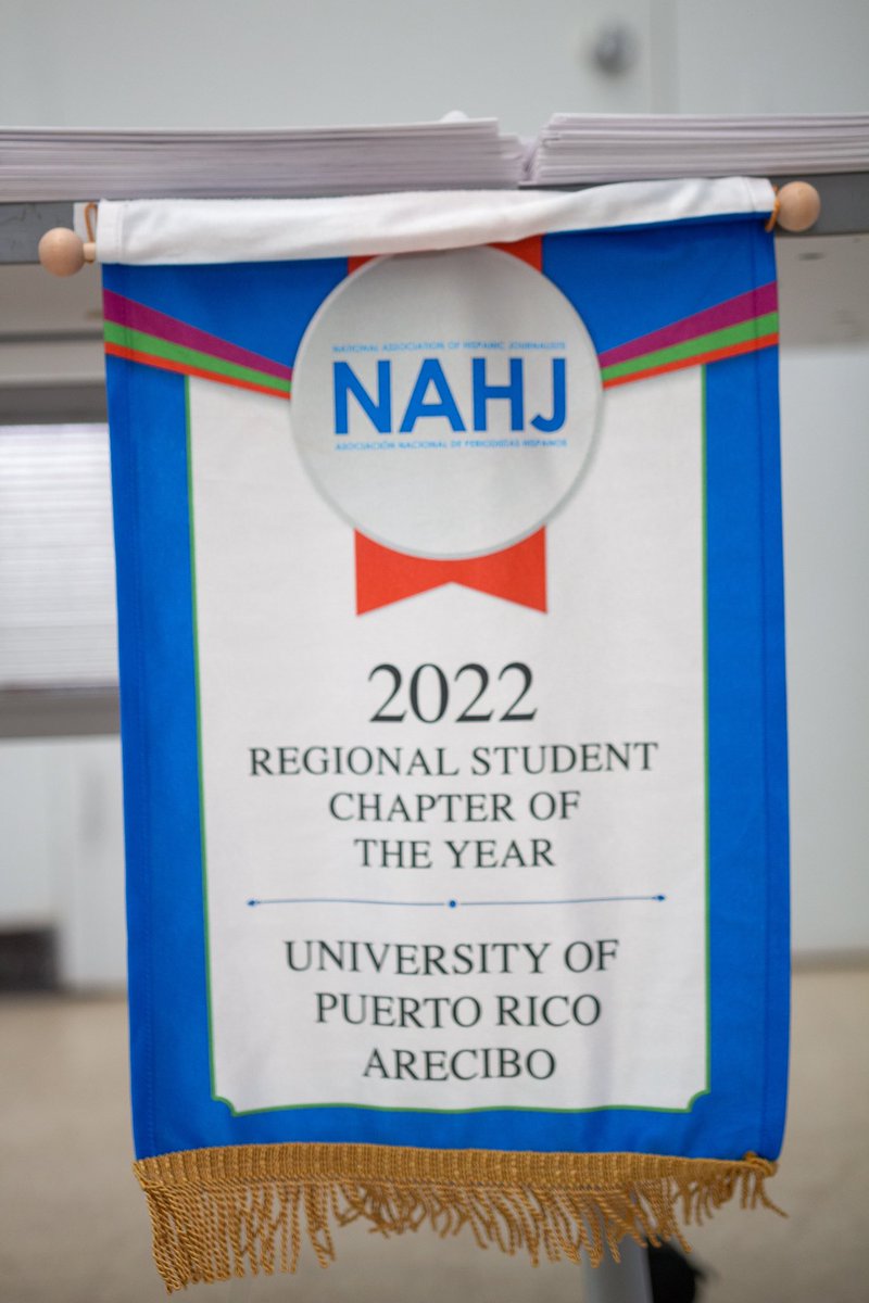 nahjupra's tweet photo. Agradecemos a @NAHJ por elegirnos como el capítulo del año en la región 1.
Continuamos con nuestra misión de ejercer un periodismo ético y comprometido en la búsqueda de la verdad.
📸 : Jonathan L. Serra
#nahj #nahjupra #MoreLatinosInNews #MoreBoricuasInNews #comuupra https://t.co/JmCgG4Lvcb
