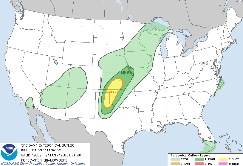 LimWeather's tweet photo. D1 #SPC #SevereWx
#Slightrisk in NW #Texas, W #Oklahoma, S #Kansas esp #Wichita, #HutchinsonKS, #DodgeCityKS, #NewtonKS, #PampaTX, #GreatBendKS, #WoodwardOK, #ElkCityOK, #WeatherfordOK, #ClintonOK cities; 2% #Tornado, 15% #Wind/#Hail risks
#USwx #TXwx #KSwx #OKwx #WxTwitter https://t.co/DnH10khQhK