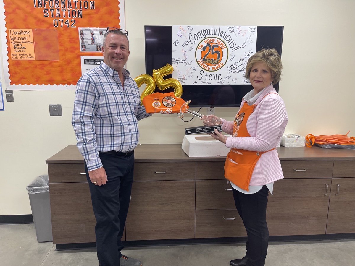 🦋Debbie Rambo🦋 (@deborah_rambo) on Twitter photo Happy 25 years THD Anniversary <a href="/SteveD319DEM/">Steve Underwood</a> - huge milestone- thank you for your Leadership Sir🎉 Happy 25 years THD Anniversary <a href="/SteveD319DEM/">Steve Underwood</a> - huge milestone- thank you for your Leadership Sir🎉