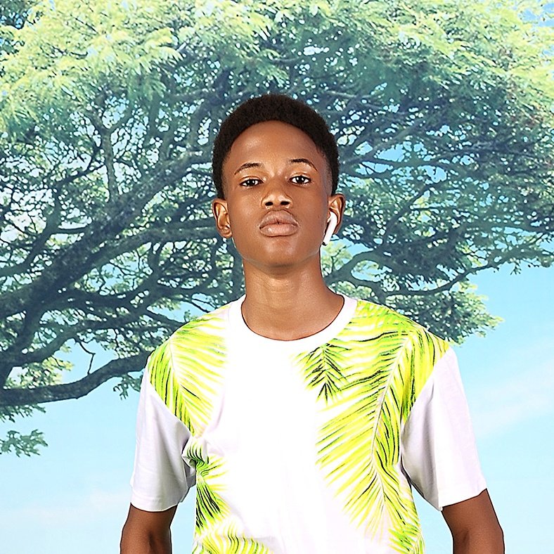 Kingflowz tweet media