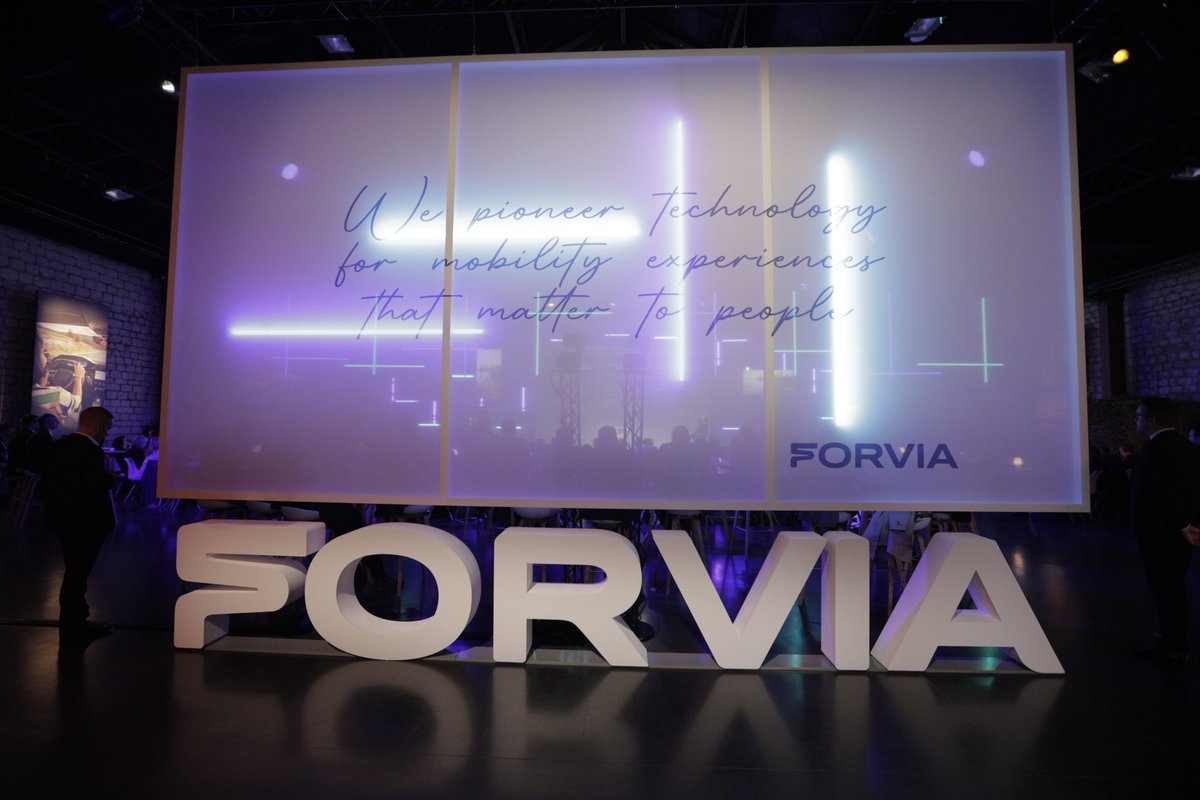 Faurecia tweet media