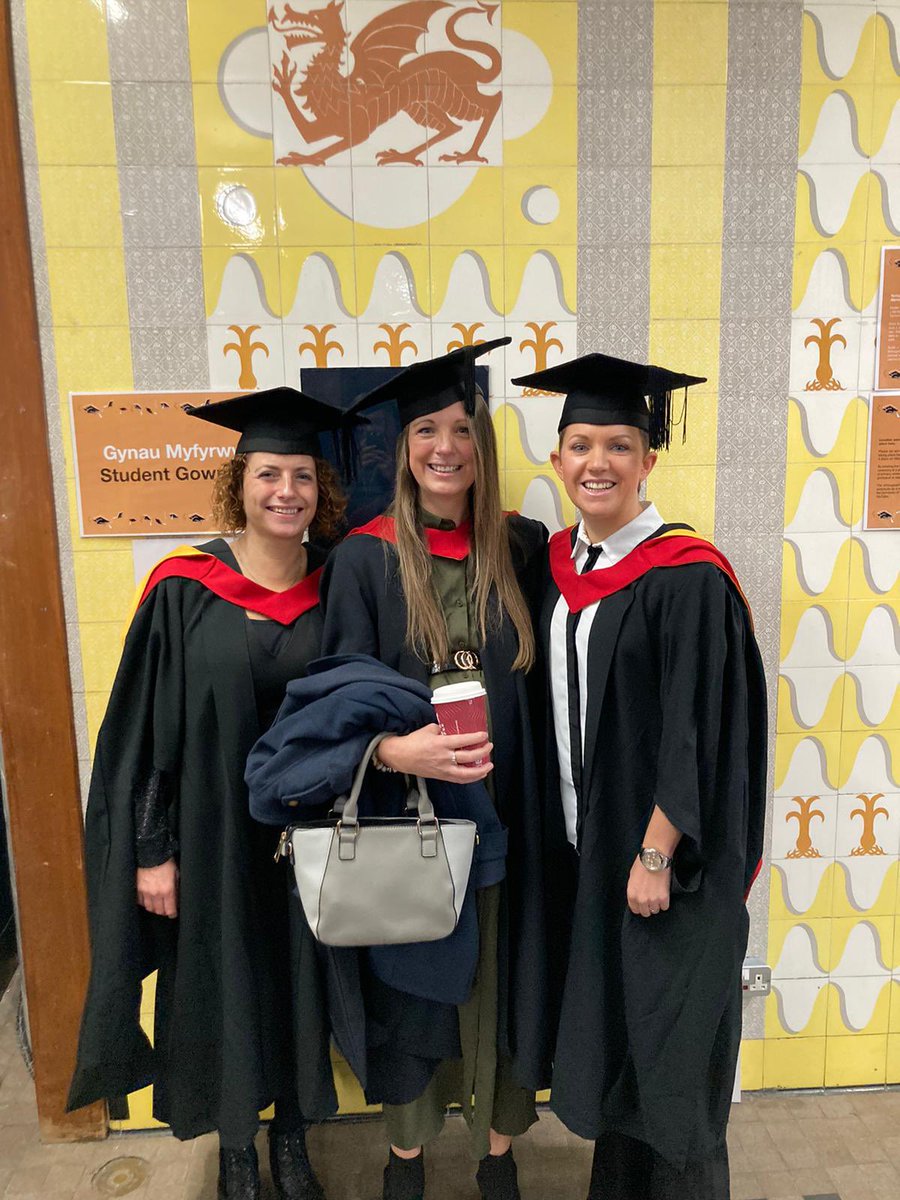 Amy Charnock tweet media