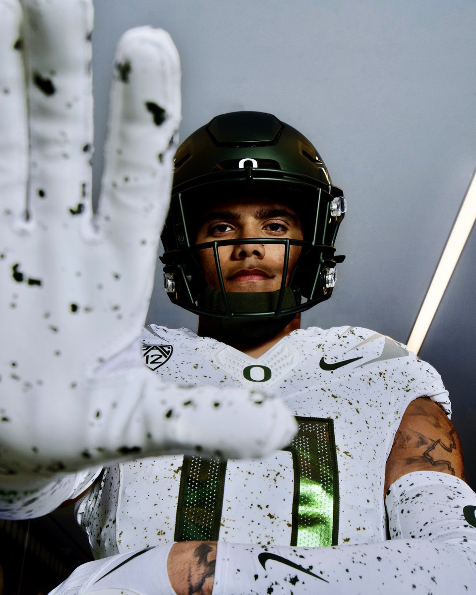 Eugene NIL Club 🦆 tweet media