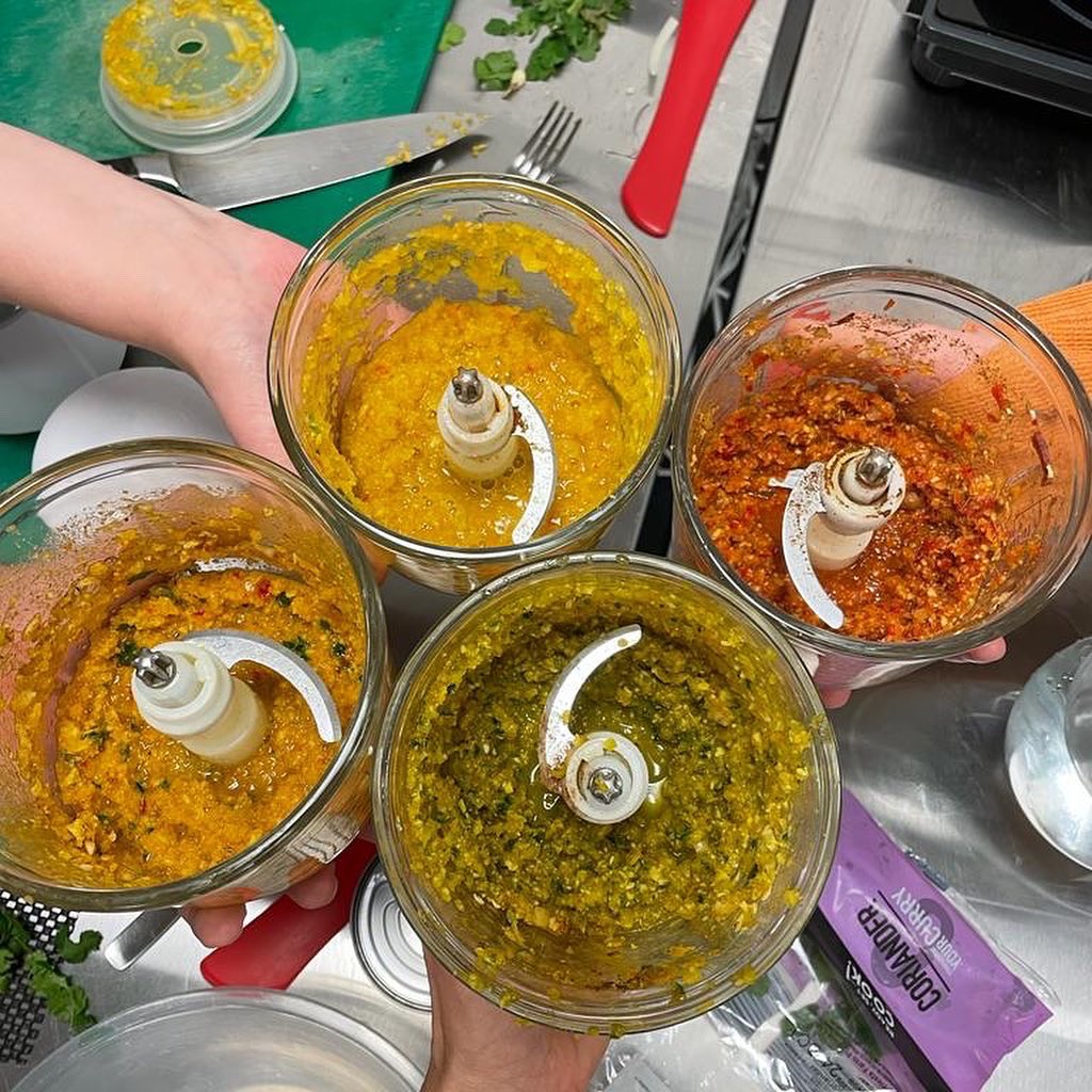 nourishfoodsch's tweet photo. Sometimes it’s not about following a recipe but knowing how to cook to your liking.
This week we challenged our groups in Ouseburn, @crisis_ne & @faresharenortheast to cook dishes with one rule of including carrot.
#norecipe #cookingskills #foodchallenge #nefood #socent https://t.co/HSgTwlN5QT