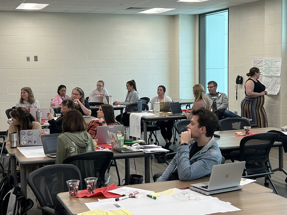 DrBrittCantrell's tweet photo. So proud of @FCSchoolsGA secondary science teachers who are building 3D experiential learning opportunities for our students. #FCSScience https://t.co/vPEvPZBusA