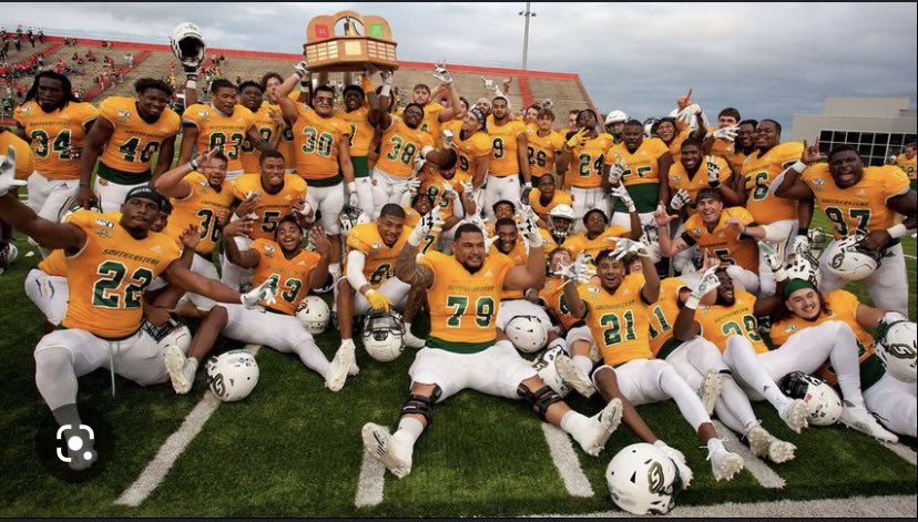 After a talk with <a href="/CoachLandryDC/">Dustin Landry</a> I am blessed to have received a offer from University of Southeastern Louisiana #AG2G