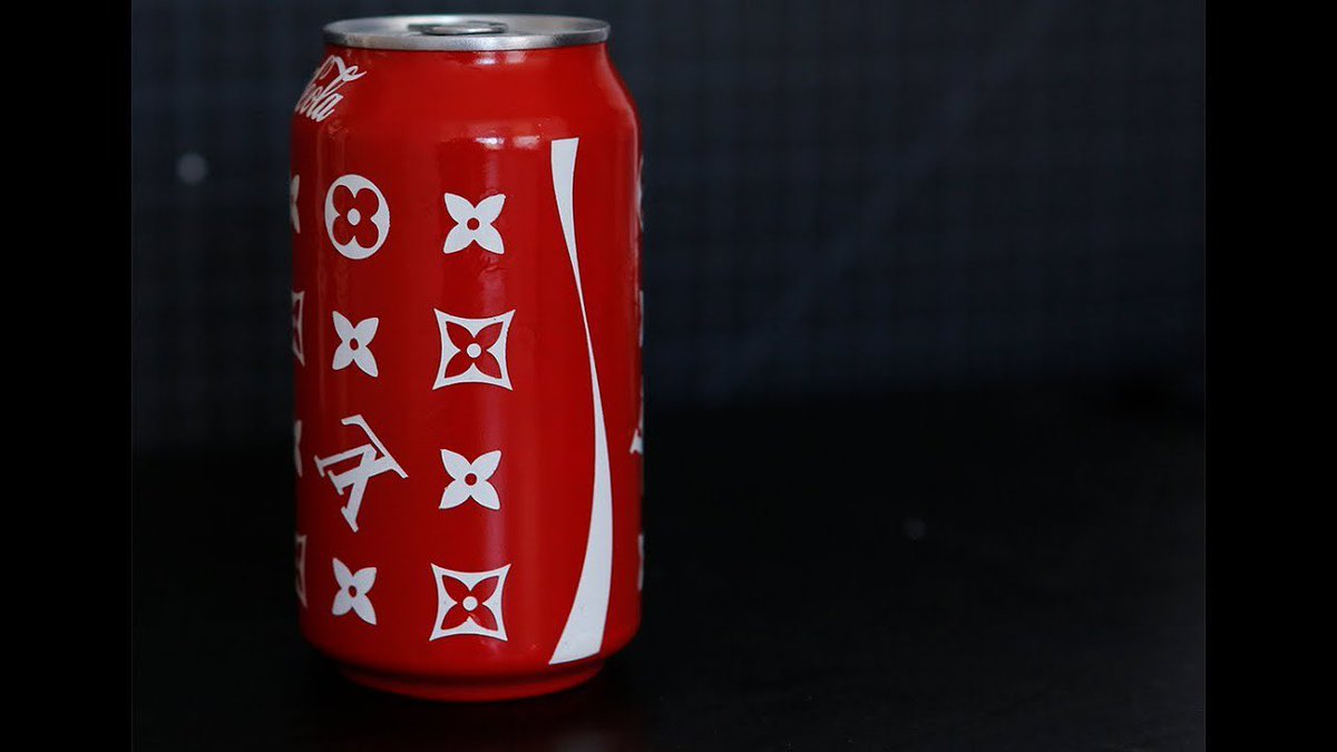 JLXerka's tweet photo. Nous vous annonçons notre nouvelle collaboration avec @LouisVuitton_LG pour nos nouveau désigne de Canette/Bouteilles https://t.co/VoWEHp1rEw