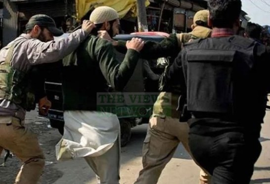 TheViewsNetwork's tweet photo. بھارتی قابض فوج نے مقبوضہ کشمیر میں حریت پسند کمانڈر مختار بٹ سمیت 4 نوجوانوں کو شہید کر دیا ہے۔ ظالم بھارتی فوج... 👇

https://t.co/LNdmo0Te6w

#InternationalNews
#3rdNov2022
#Kashmir 
#IndianArmy 
#Death 
#TVN
#TVNNews
#TVNUrdu
#TVNWorld
#theviewsnetwork https://t.co/rhTefiOpUj