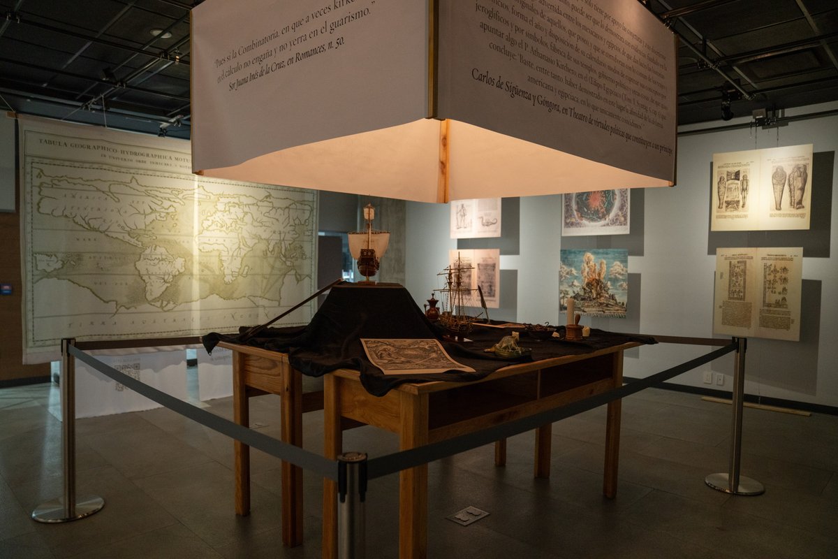 📜Athanasius Kircher S.J. fue un jesuita erudita e inventor. En la Sala de exploración del conocimiento (biblioteca, nivel 3) preparamos una muestra sobre este personaje en el marco de la Semana del Humanismo y las Humanidades.

👉Estará del 1 al 18 de noviembre, entrada libre