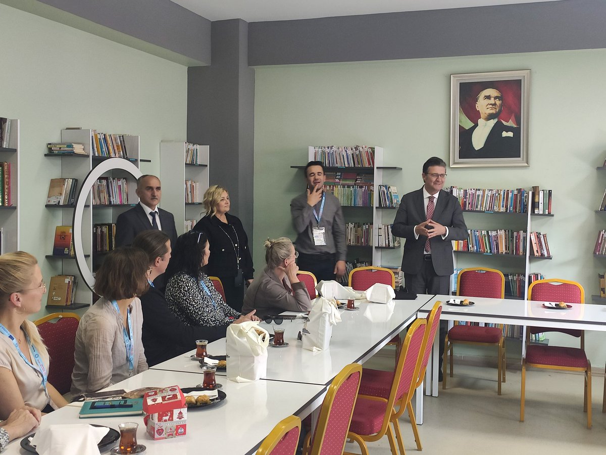 sadettin_turkun's tweet photo. Erasmus+ Creasteam projemiz kapsamında ülkemize gelen paydaşlarımız okulumuzu ziyaret etti. @niluferilcemem @bursailmem16 #CreaSTEAM @CreaSTEAM_proj https://t.co/4Z9FyL968Z