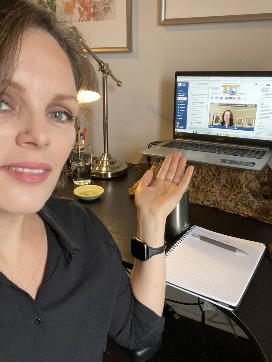 Kamilla Karoli tweet media