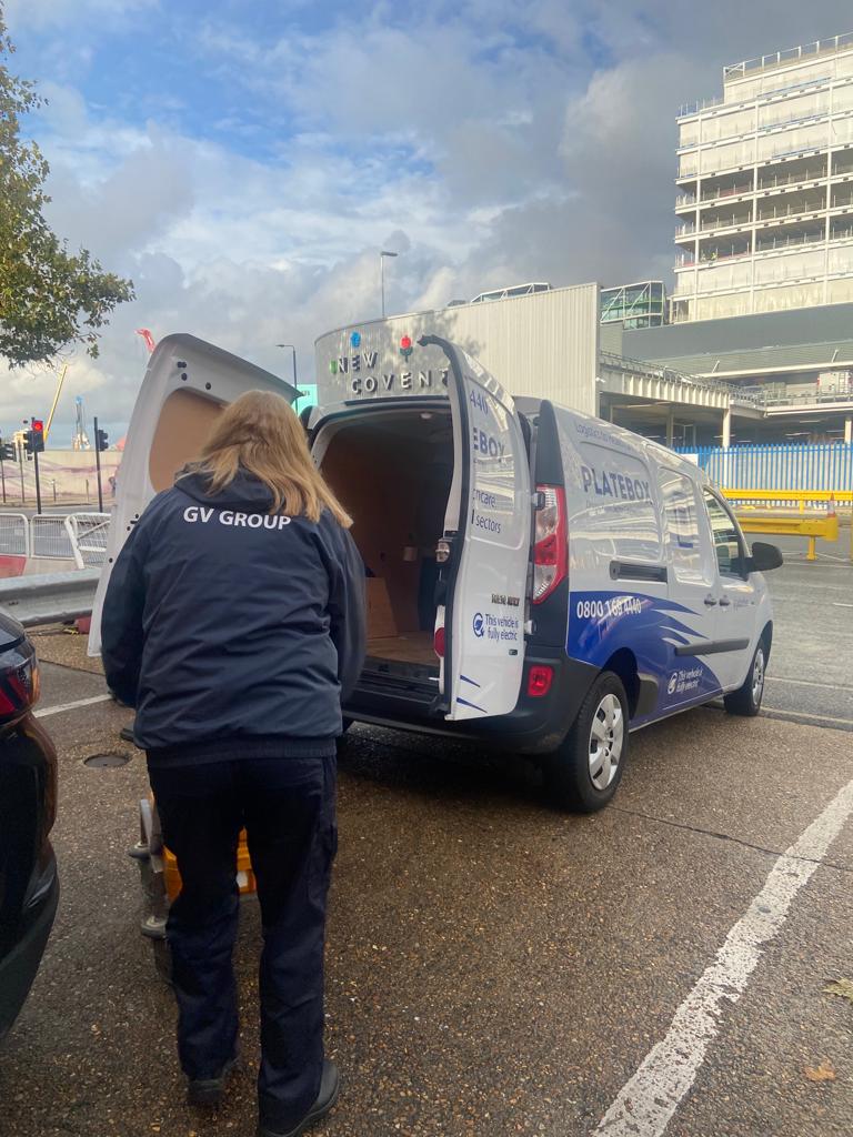 Earlier today we hosted <a href="/BBCNews/">BBC News (UK)</a> in our office. Our CEO Tevin Tobun had a lot to say about his 20 years journey within the Logistics sector. special thanks to <a href="/MissJeanO/">Jean O</a> who anchored the session. #platebox #foodmove #Routd