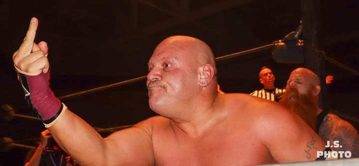 JRoccDaddy's tweet photo. Give it up ππ
π·: @heroesanlegends
#wrestling #prowrestling #wrestler #wwe #aew #mlw #nwa #heroes #Legends #cleveland #oh #ohio #cle #Spotlight #onetime #ftwayne #jrocc #daddy #ontime #redbeard #Rowan #wyatt #middlefinger #yourenumberone #No1 #thursdayvibes #thursdaymood https://t.co/DCQV4wyfw3