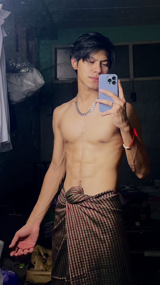 LuMor_Aung's tweet photo. What's up ? https://t.co/TLUMtkx1Qn