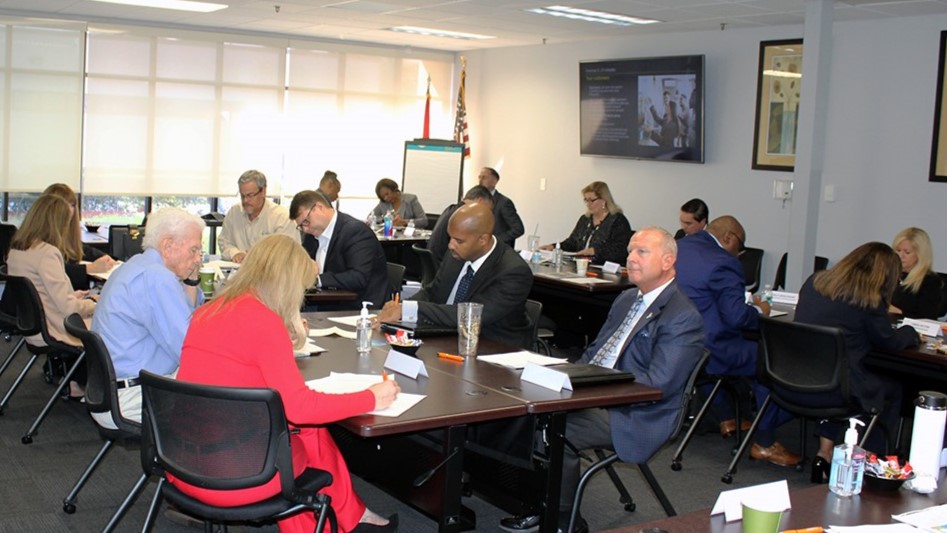 CareerSourceFL's tweet photo. Great engagement this week across the CareerSource Florida network as we evaluate the alignment of Florida's local workforce development boards to enhance outcomes, accountability and flexibility. Thank you @CareerSourcePBC for hosting this timely discussion! @EY_US #REACHAct https://t.co/yVzK8ivFah