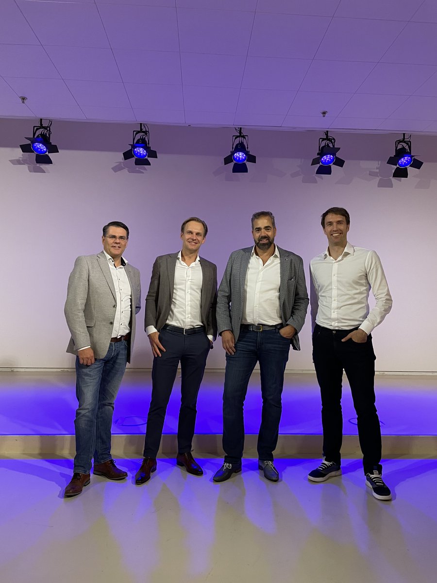 pragmatiQ's tweet photo. What a day! Thank you all for the #Lowcode & #Nocode BeNeLux Summit 2022 success!! 'The Future Starts here' and featured a wonderful presentation from @ikbenechtben. https://t.co/OHrrUqQBLG
#lowcode #nocode #lowcodenocodesummit