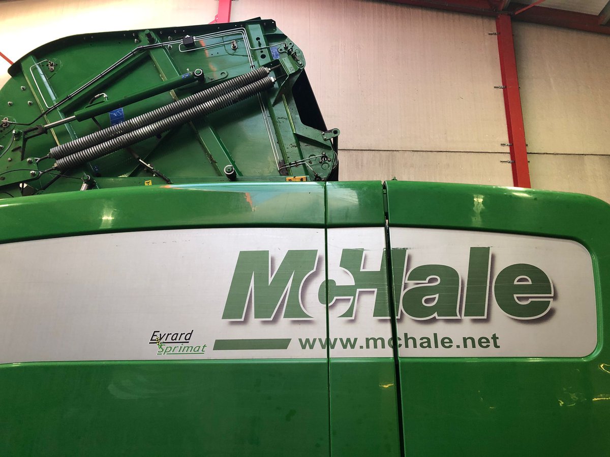 How to reduce the assembly time of a round baler splice system?
Do you know ISC®?
👉Express installation &amp; reduced downtime...
Benefit for customer? Installation time! Here, our customer saved a whole day of installation. 3 ISC® splices on #roundbaler were installed.