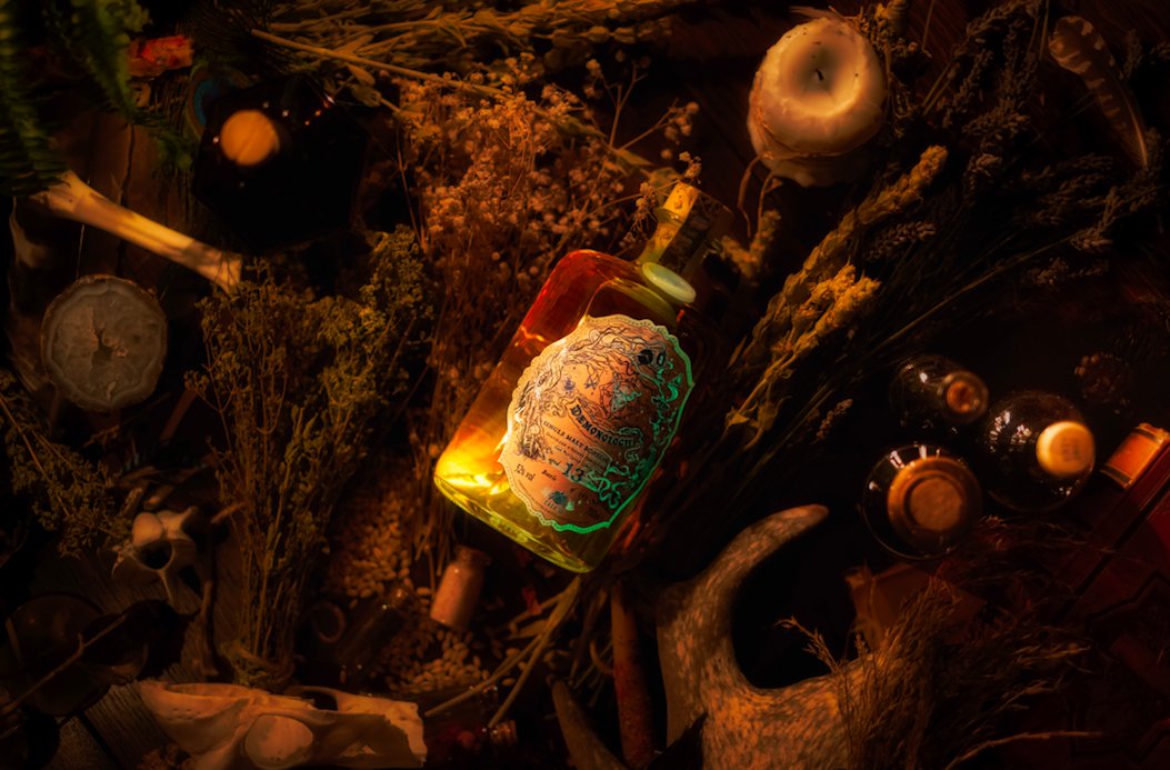 the Book of #Daemonologie is now officially sold out! 💡✨ The stunning glow in the dark bottle was created by our designer Hannah. She  managed to lure out the vivid creatures that lived in James VI’s head onto this chilling design.