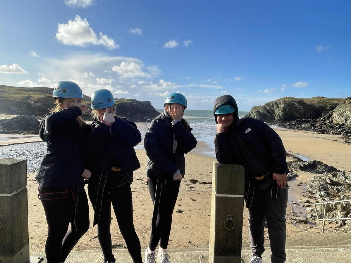 tsc_anglesey's tweet photo. What a difference a day makes! The sun came out  for us this morning ☀️ Abseiling and zip lining on the beach 👍 https://t.co/3qvk6ismoC