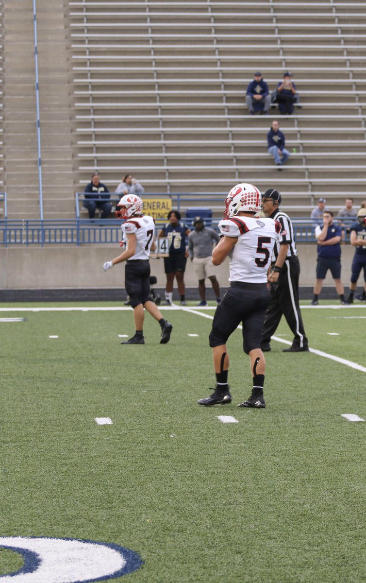 I still can’t believe it’s over. Thank you to my friends and family for the endless support. I was honored to be able to be called a captain of this amazing team. I’ll love my brothers forever. Thank you Vicksburg football!